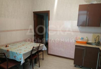 Продаю 2-комнатную квартиру, 52кв. м., этаж - 7/9, Джал.