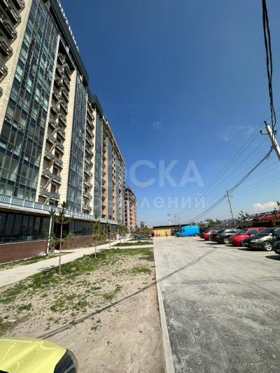 Продаю 3-комнатную квартиру, 130кв. м., этаж - 4/13, ТРЦ Ала Арча.