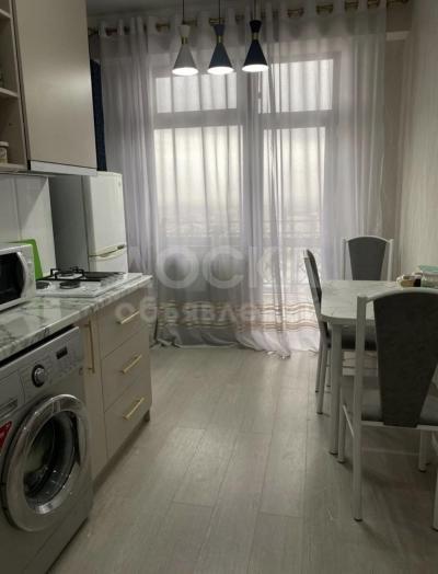 Продаю 1-комнатную квартиру, 44кв. м., этаж - 11/13, 4 мкр .