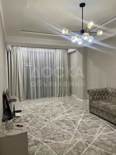 Продаю 2-комнатную квартиру, 70кв. м., этаж - 9/10, Азия Молл.