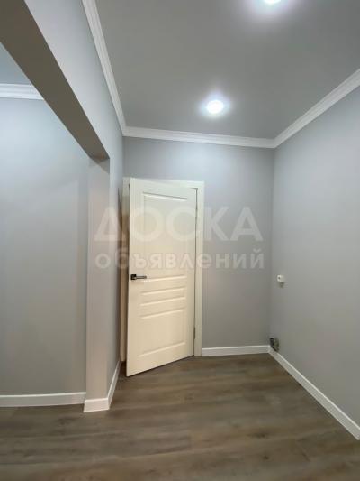 Продаю 2-комнатную квартиру, 68кв. м., этаж - 6/9, Ак-Кеме.