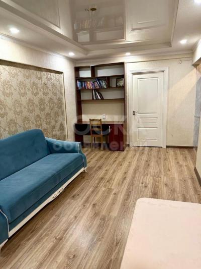 Продаю 2-комнатную квартиру, 47кв. м., этаж - 5/5, 5 мкр.