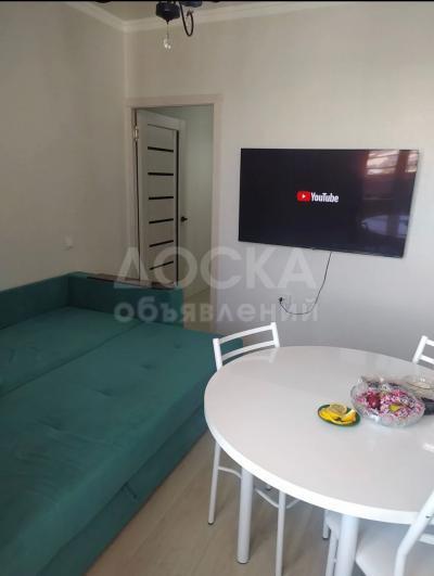 Продаю 1-комнатную квартиру, 48кв. м., этаж - 9/9, Кок Жар .