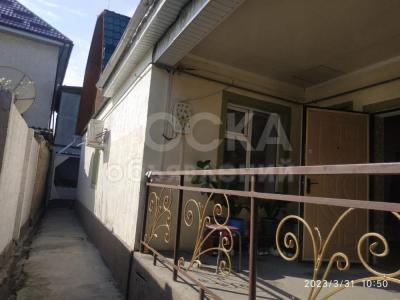 Продаю дом 5-ком. 120кв. м., этаж-2, 3,5-сот., стена кирпич, Восток 5.