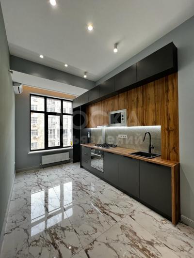 Продаю 1-комнатную квартиру, 46кв. м., этаж - 6/12, Юж Магистраль\Сухэ Батора.