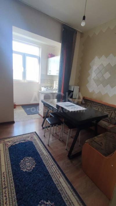 Продаю 3-комнатную квартиру, 63кв. м., этаж - 9/9, 5 мкр.