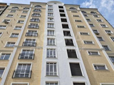 Продаю 1-комнатную квартиру, 47кв. м., этаж - 11/12, Юж Магистраль\Куттубаева.