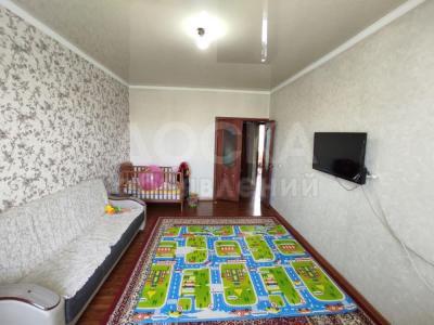 Продаю 2-комнатную квартиру, 48кв. м., этаж - 5/5, салиева/курманжан датка.