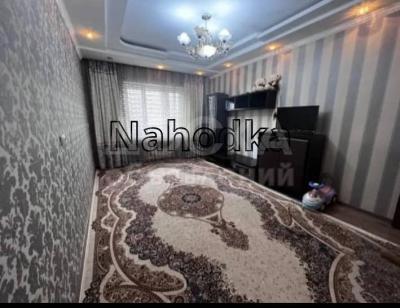 Продаю 2-комнатную квартиру, 50кв. м., этаж - 4/5, Аламедин-1.