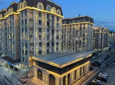 Продаю 2-комнатную квартиру, 90кв. м., этаж - 2/10, Асанбай мкр .