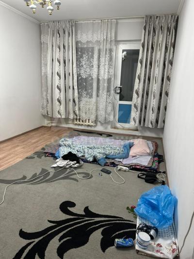 Продаю 1-комнатную квартиру, 34кв. м., этаж - 3/5, 5 мкр.