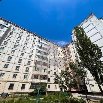 Продаю 3-комнатную квартиру, 103кв. м., этаж - 8/9, Учкун дом 23.