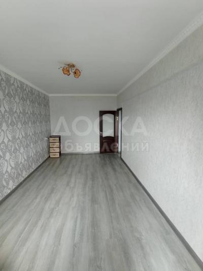 Продаю 1-комнатную квартиру, 32кв. м., этаж - 5/5, Моссовет.