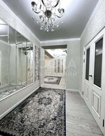 Продаю 4-комнатную квартиру, 110кв. м., этаж - 11/12, Тунгуч.