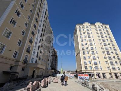 Продаю 1-комнатную квартиру, 46кв. м., этаж - 8/12, Куттубаева 15/6.