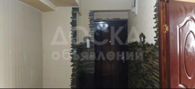 Продаю 2-комнатную квартиру, 54кв. м., этаж - 2/5, Пишпек .