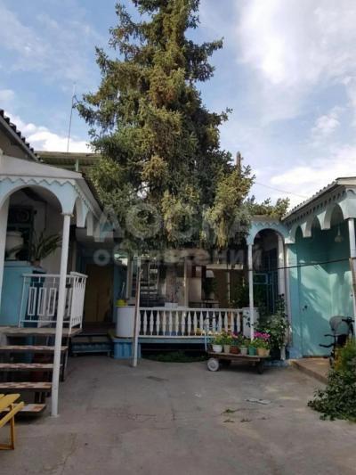 Продаю дом 6-ком. 120кв. м., этаж-2, 6-сот., стена другое, Чолпон -Ата, Ленина 5.