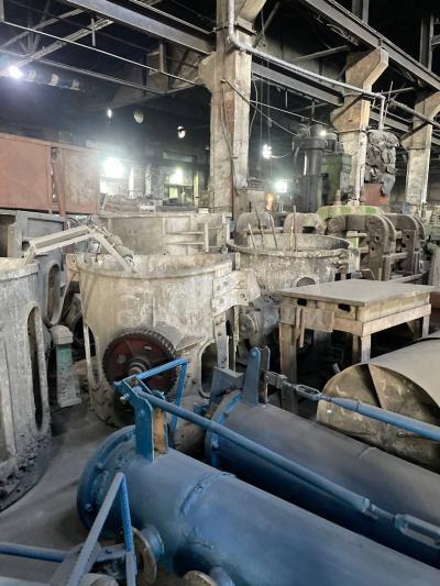 Продаём индукционную печь 1,5 т. Корпус сделан из аллюминия.