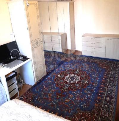 Продаю 4-комнатную квартиру, 84кв. м., этаж - 4/5, Боконбаева угол Исанова.