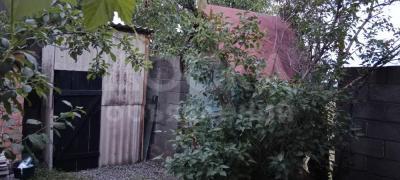 Продаю дачу 6-ком. 113м2кв. м., этаж-2, 5-сот., стена кирпич, Аламидинский район,село кара-джигач,(завхоз ала-тоо)дача меховщик .