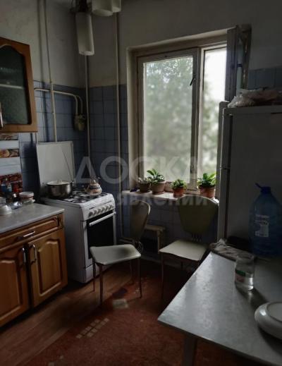 Продаю 3-комнатную квартиру, 62кв. м., этаж - 4/5, Джал.