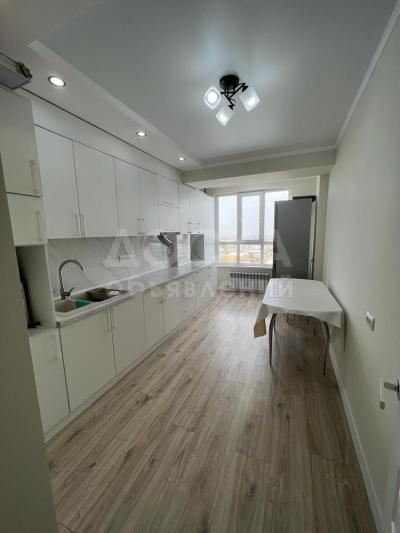 Продаю 2-комнатную квартиру, 54кв. м., этаж - 8/10, Тунгуч.