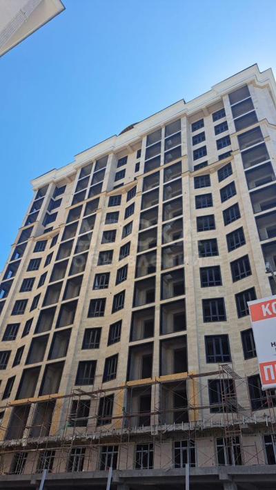 Продаю 2-комнатную квартиру, 76кв. м., этаж - 7/14, Асанбай мкр .