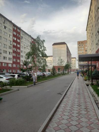 Продаю 1-комнатную квартиру, 44кв. м., этаж - 1/9, с.Кок-Жар.