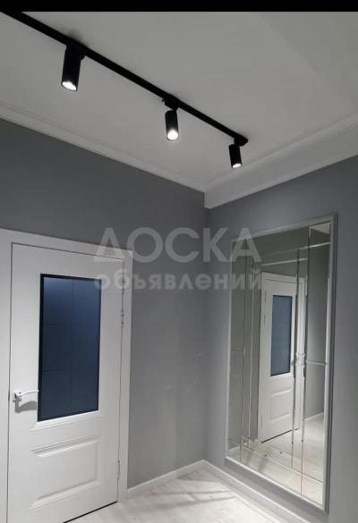 Продаю 1-комнатную квартиру, 45кв. м., этаж - 8/10, Восток-5 .