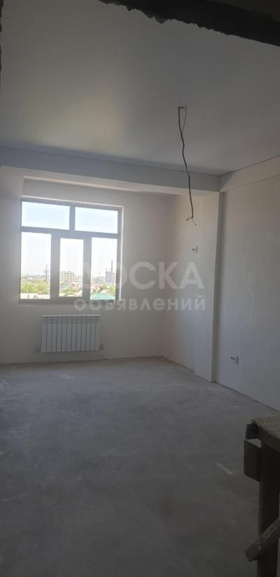 Продаю 2-комнатную квартиру, 60кв. м., этаж - 4/4, Городская больница №4 (ул. Айни).