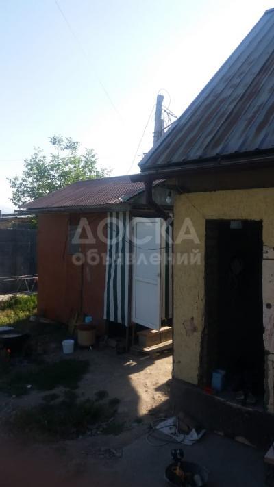 Продаю дом 5-ком. 150кв. м., этаж-1, 5-сот., стена пеноблок, ж/м Ак-Орго.