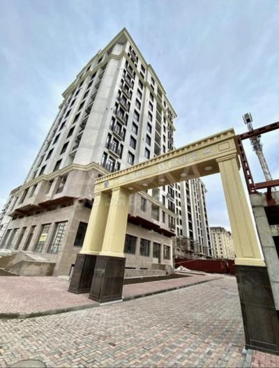 Продаю 2-комнатную квартиру, 61кв. м., этаж - 5/12, Асанбай мкр .