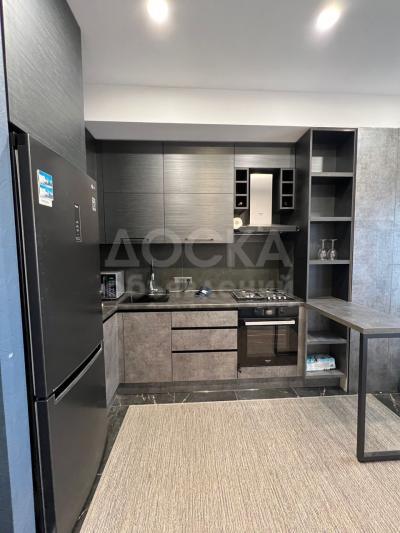 Продаю 2-комнатную квартиру, 78кв. м., этаж - 10/12, Мед АКАДЕМИЯ.