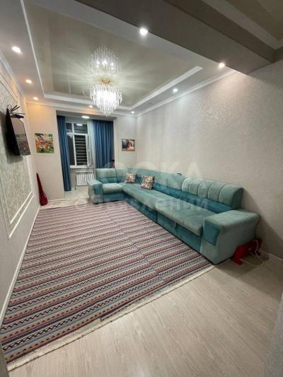 Продаю 1-комнатную квартиру, 48кв. м., этаж - 7/10, Восток-5.