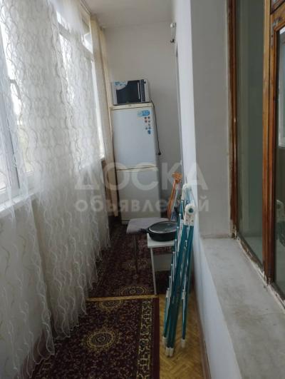 Продаю 1-комнатную квартиру, 41кв. м., этаж - 4/5, Золотой Квадрат .