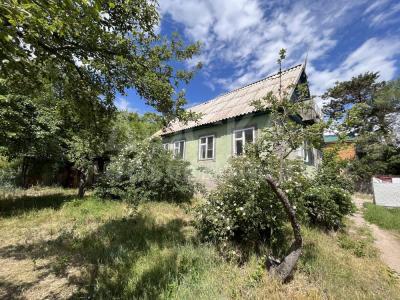 Продаю дом 5-ком. 101 кв мкв. м., этаж-1, 8,5-сот., стена саман, Панфилова.