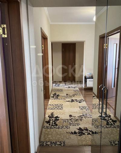 Продаю 3-комнатную квартиру, 99кв. м., этаж - 8/9, Улан мкр.