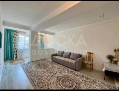 Продаю 1-комнатную квартиру, 58кв. м., этаж - 4/9, Джал.