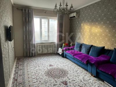 Продаю 2-комнатную квартиру, 52кв. м., этаж - 5/5, Джал.