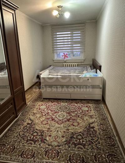 Продаю 3-комнатную квартиру, 58кв. м., этаж - 5/5, Цум.