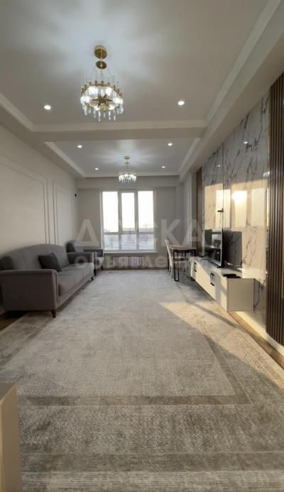 Продаю 3-комнатную квартиру, 107кв. м., этаж - 8/9, Джал.