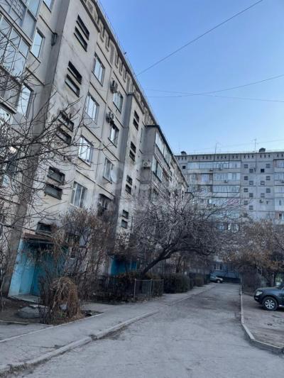 Продаю 2-комнатную квартиру, 52кв. м., этаж - 5/5, Джал.