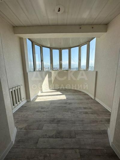 Продаю 3-комнатную квартиру, 90кв. м., этаж - 13/16, Советская/Киевская.