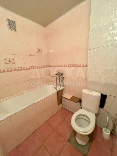 Продаю 2-комнатную квартиру, 44кв. м., этаж - 3/5, Мкрн Кок Жар.