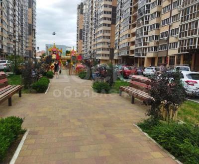 Продаю 1-комнатную квартиру, 52кв. м., этаж - 11/16, г. Краснодар.