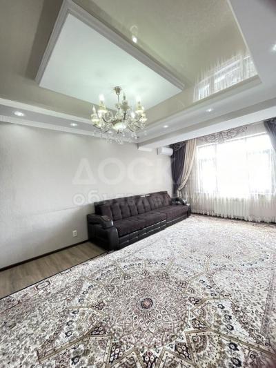 Продаю 2-комнатную квартиру, 72кв. м., этаж - 4/10, Джал.