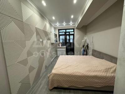 Продаю 3-комнатную квартиру, 90кв. м., этаж - 12/12, Ак кеме (старый аэропорт).