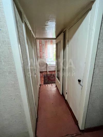 Продаю 1-комнатную квартиру, 30кв. м., этаж - 4/4, 6 мкр.