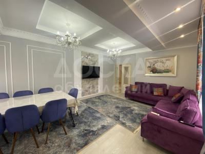 Продаю 3-комнатную квартиру, 123кв. м., этаж - 3/10, Асанбай мкр .