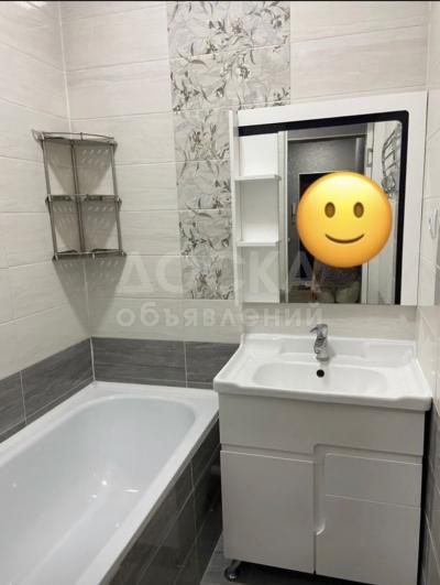 Продаю 2-комнатную квартиру, 61кв. м., этаж - 10/10, ТРЦ Ала Арча.